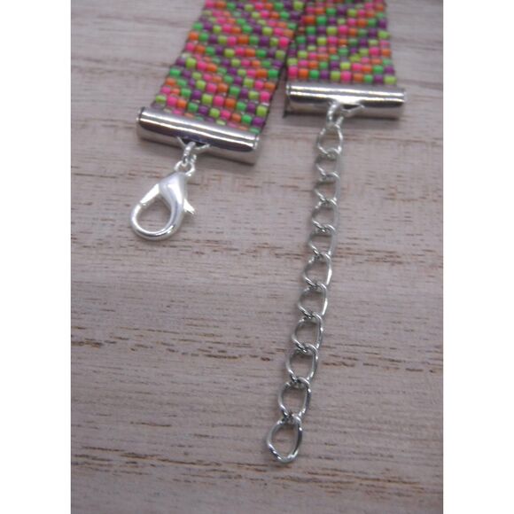 Loom Beaded Bracelet Neon - Picture 4 of 4